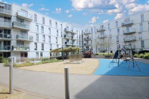 Photo 32- click for photo gallery